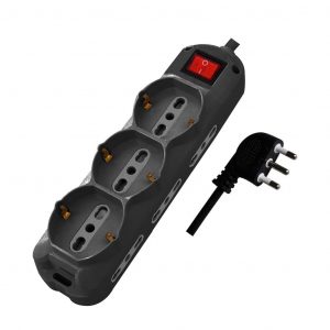 Multipresa con cavo 1,5m e 9x prese 10/16a ​​(6x laterali bipasso + 3x frontale bipasso/schuko), spina 16a e interruttore colore nero
