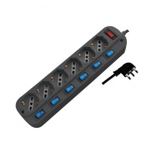Multipresa con cavo 1,5m e 6x prese bipasso/schuko 10/16a, spina 16a e interruttiri indipendenti + generale colore nero